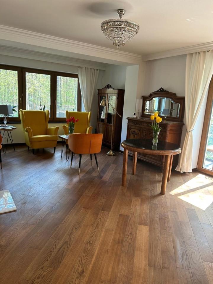 بيش Lesna Residence & Spa المظهر الخارجي الصورة