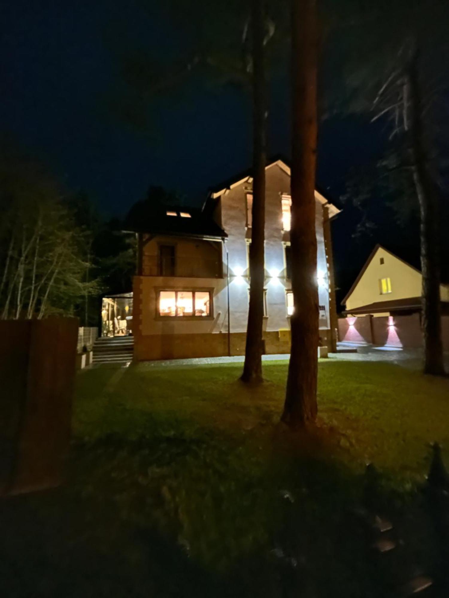 بيش Lesna Residence & Spa المظهر الخارجي الصورة